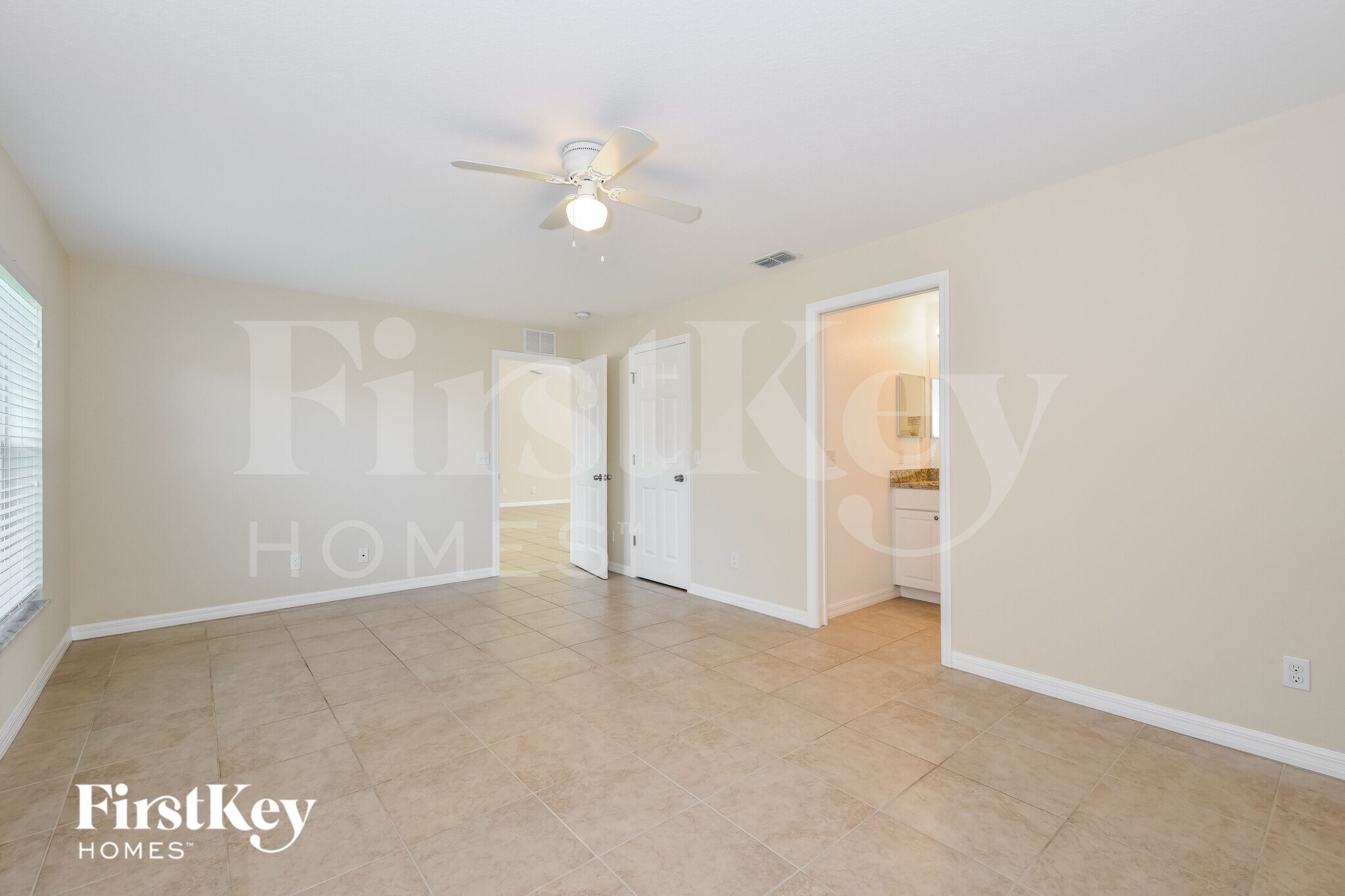 Building Photo - 12246 Helios Ave