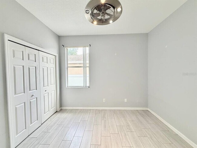 Building Photo - 4301 River Close Blvd