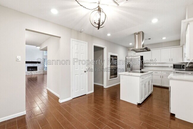 Building Photo - 6307 Jadecrest Dr
