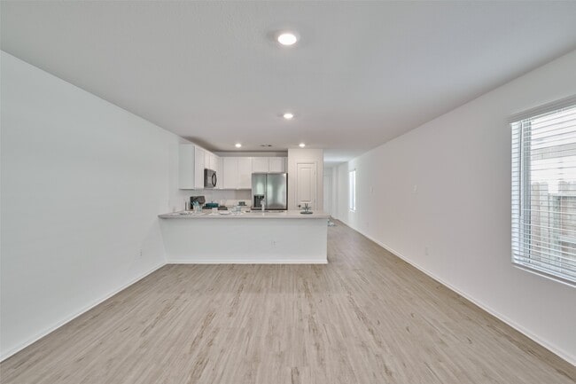 Building Photo - 3799 Solanum Dr