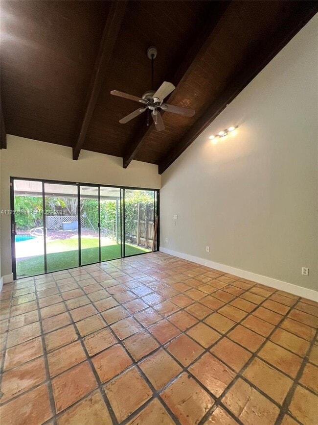 Building Photo - 7512 SW 95th Pl