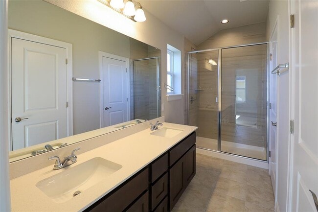 Building Photo - 124 Free Stone Dr