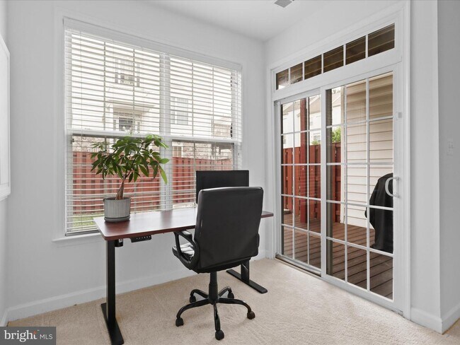 Building Photo - 42538 Magellan Square