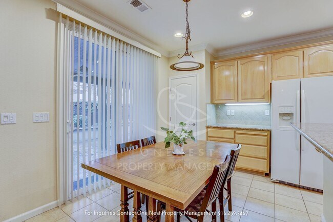 Building Photo - Desirable 4 bdrm 2 bth located in sought o...