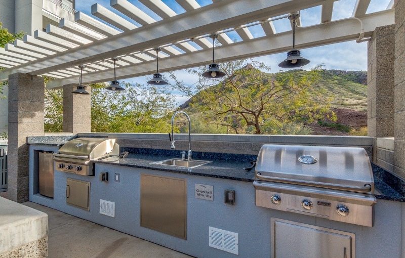 Building Photo - 140 E Rio Salado Pkwy