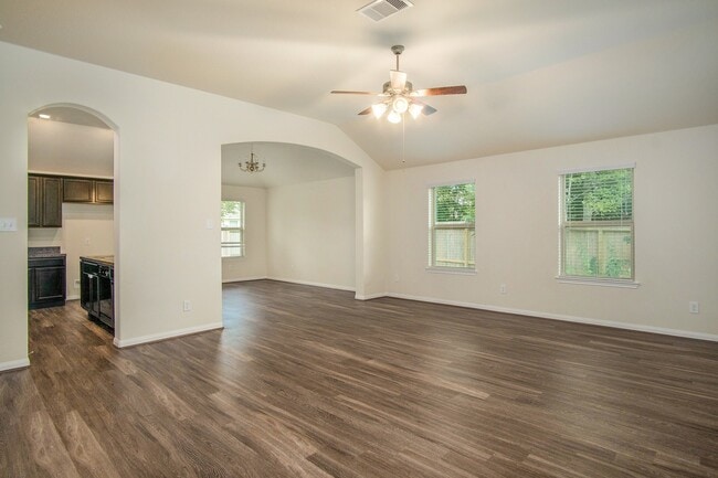 Building Photo - 13006 Lazy Ln