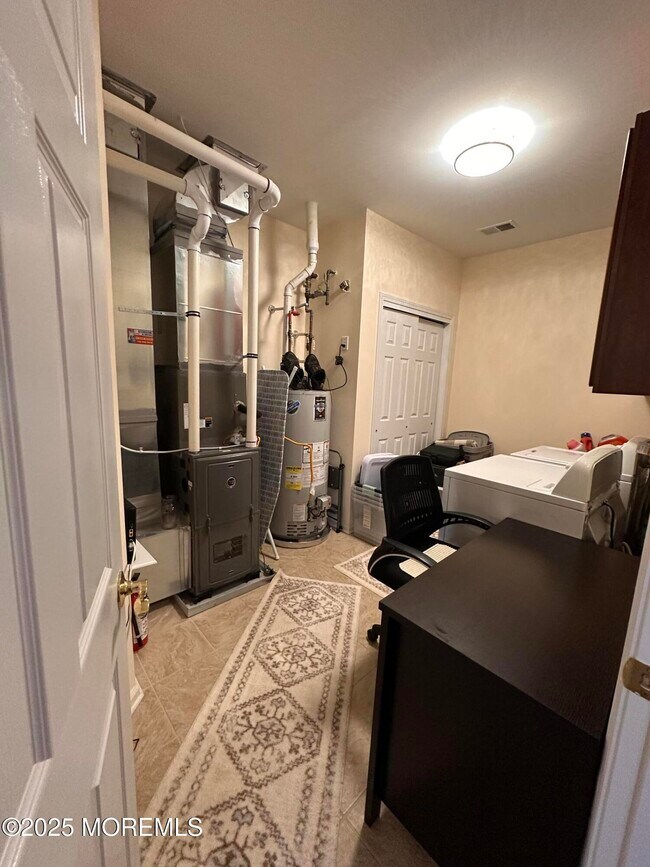 Building Photo - 112 Regency Ct