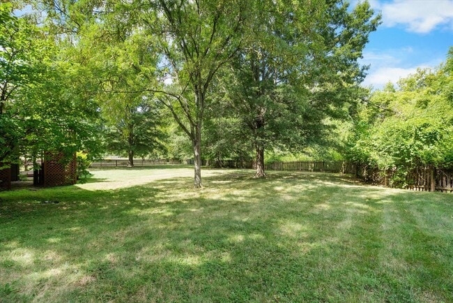 Building Photo - 4111 Watertown Pl
