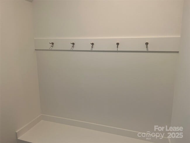 Building Photo - 1274 Scotch Meadows Loop