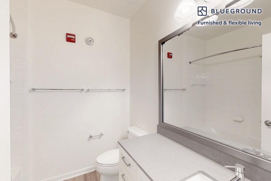 Building Photo - 152 Shipyard Dr