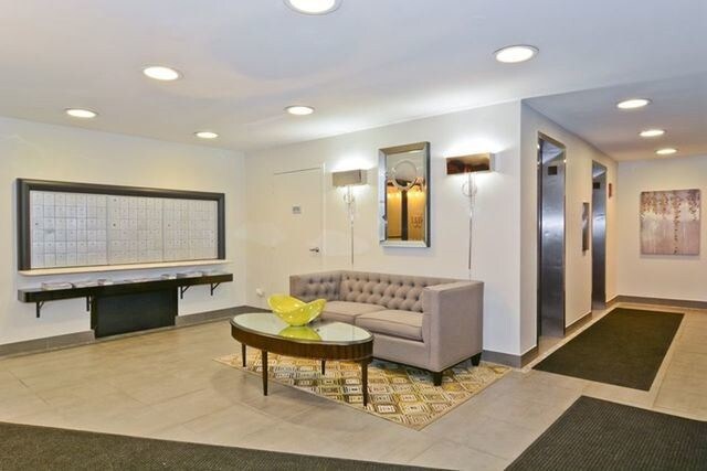 Main lobby - 1339 N Dearborn St