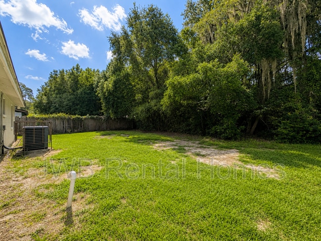 Building Photo - 5742 Newberg Ln