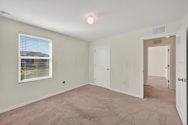 Building Photo - 4842 San Palermo Dr