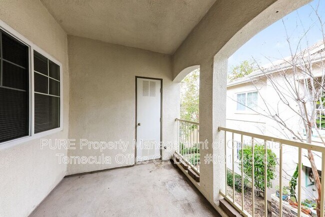 Building Photo - 26396 Arboretum Way