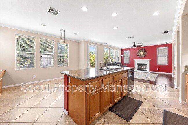 Building Photo - 28851 Springfield Pl