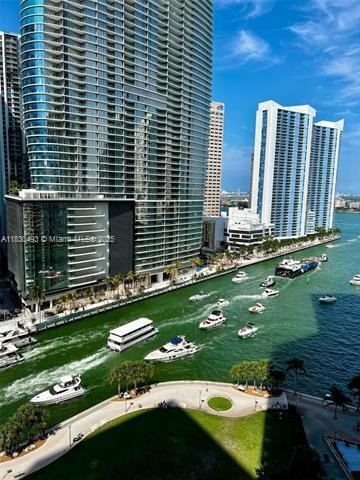 Building Photo - 475 Brickell Ave