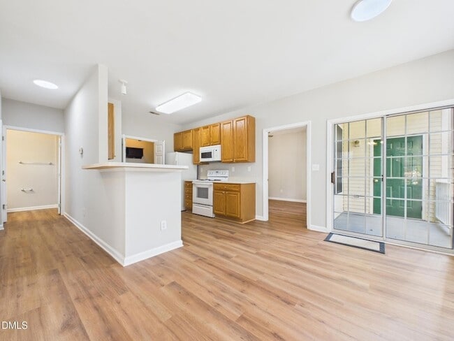 Building Photo - 2111 Kudrow Ln