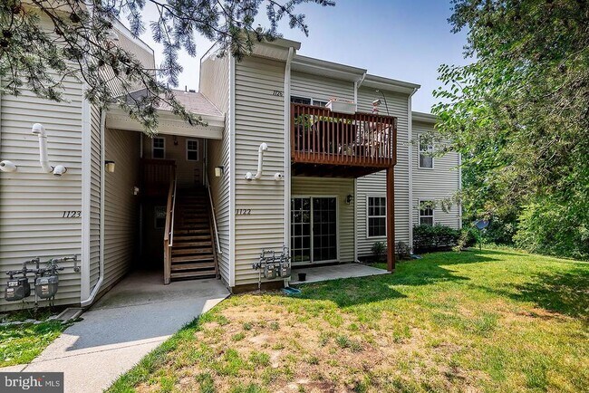 Building Photo - 1122 Tristram Cir