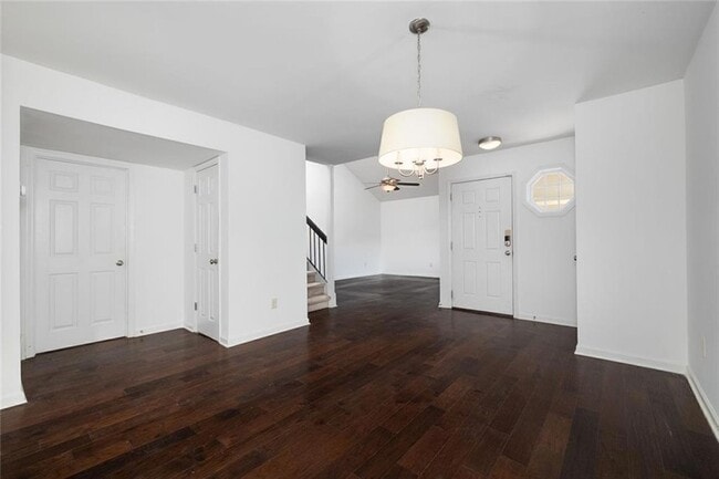 Building Photo - 1468 Briarwood Rd NE