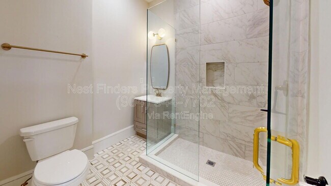 Building Photo - 1108 Landon Ave