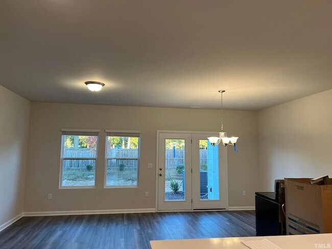 Building Photo - 926 Clearhaven Ln