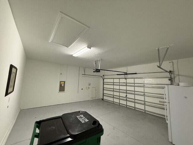 Building Photo - 2380 Bartolo Dr