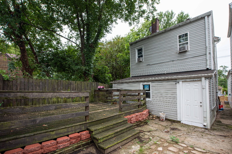 Building Photo - 933 Vine St