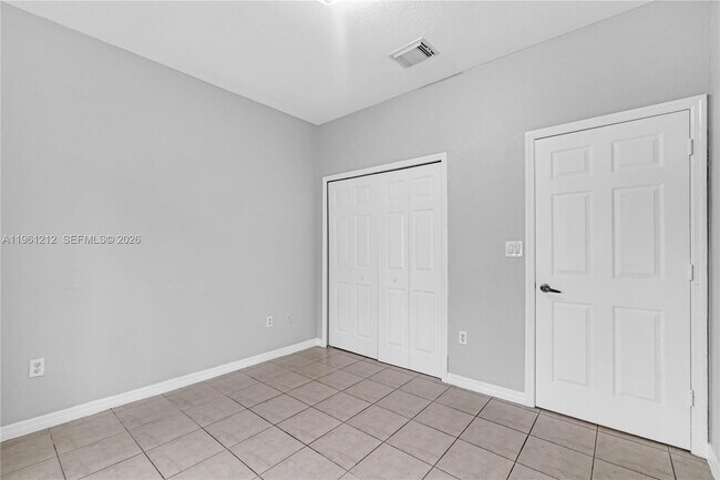 Building Photo - 8526 NW 107th Passage