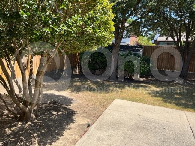 Building Photo - 12572 Alfa Romeo Way