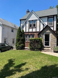 Building Photo - 248-29 Cambria Ave