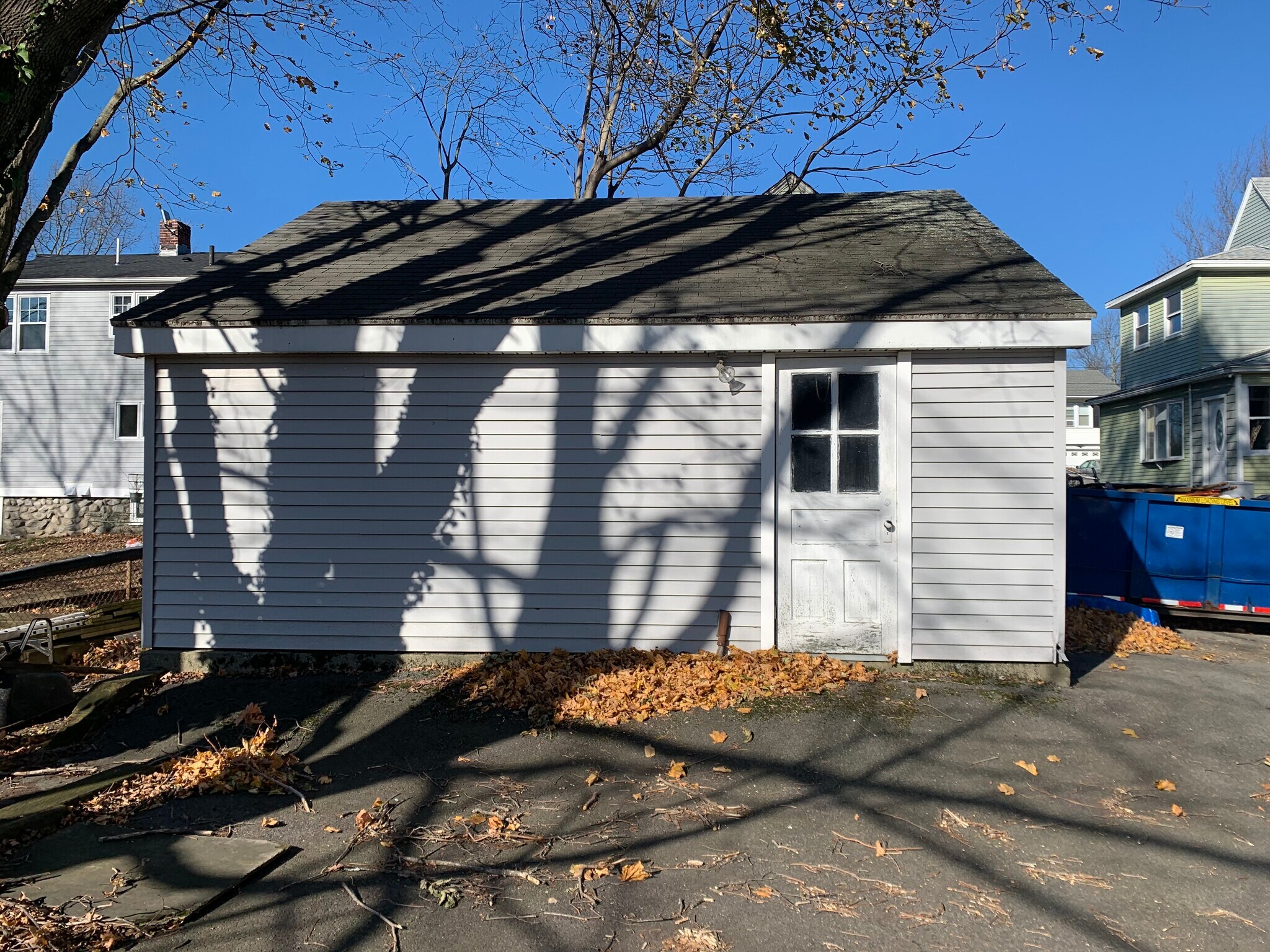 Building Photo - 468 Massasoit Rd