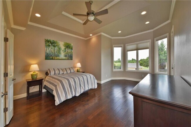 Building Photo - 16828 Little Leaf Ln
