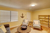 Building Photo - 400 William Hilton Pkwy