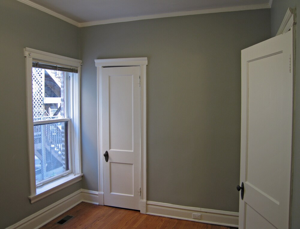 Another bedroom - 1057 W Balmoral
