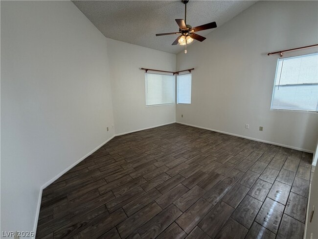 Building Photo - 2071 Angel Falls Dr