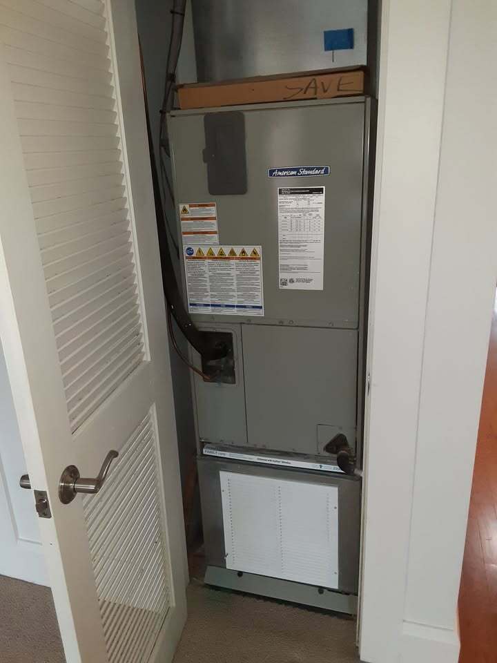 Building Photo - 2207 Market St