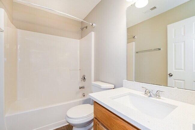 Building Photo - 3312 Marshlane Way