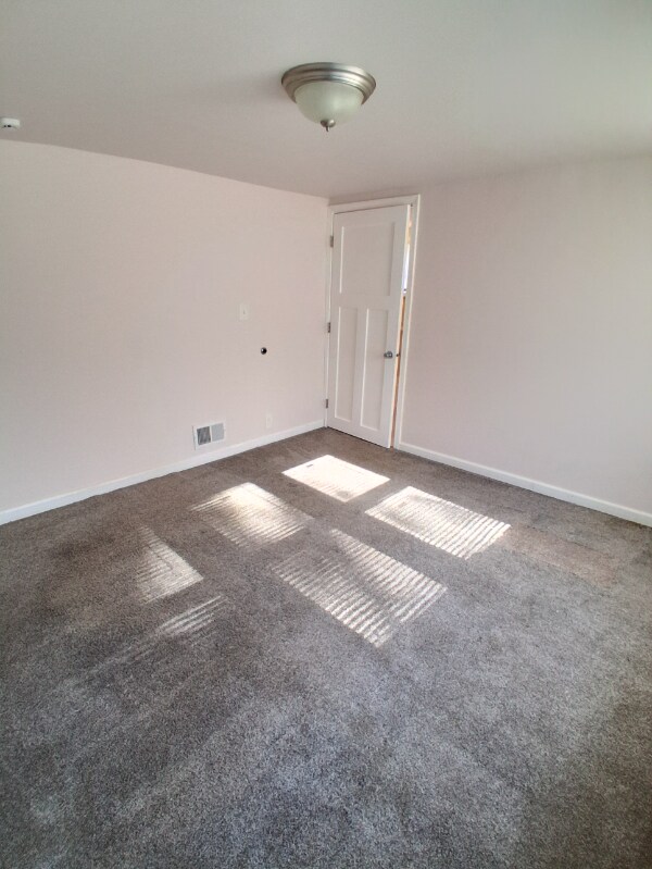 Building Photo - 3420 12th St