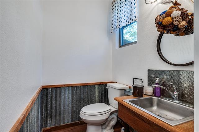 Building Photo - 4800 Co Rd 265