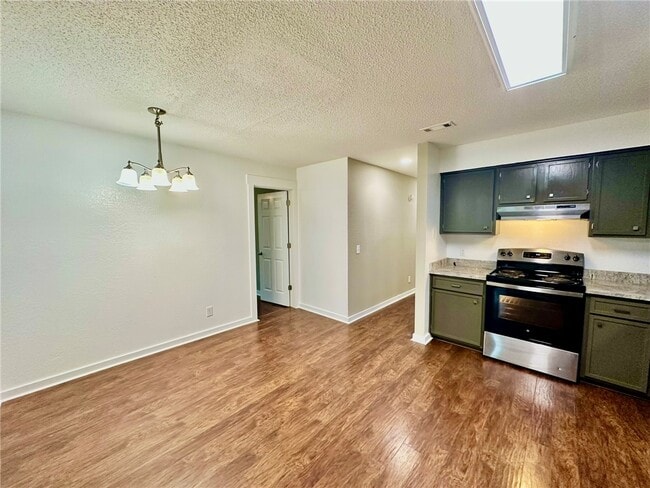 Building Photo - 3513 W Wood St