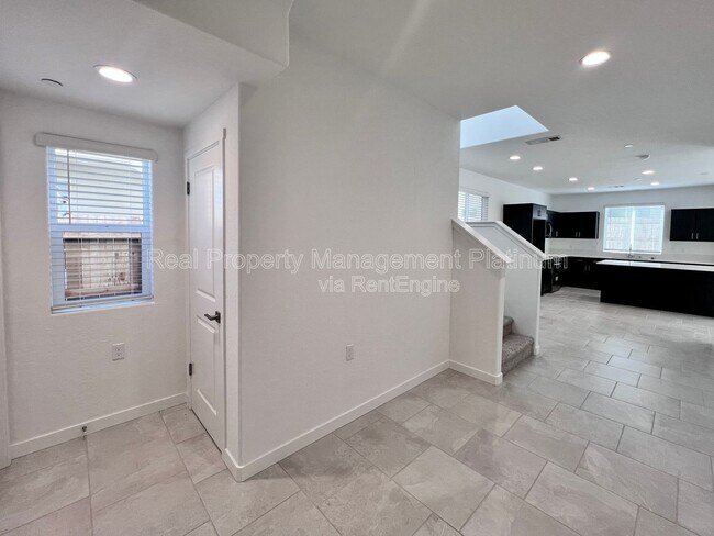 Building Photo - 2891 E Tierra Dr