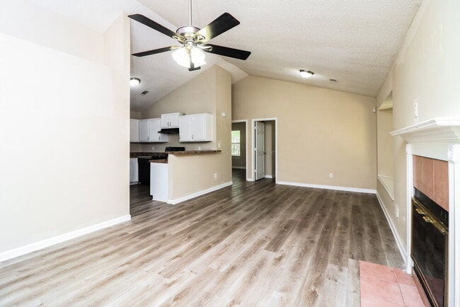 Building Photo - 1466 Fall Creek Trce