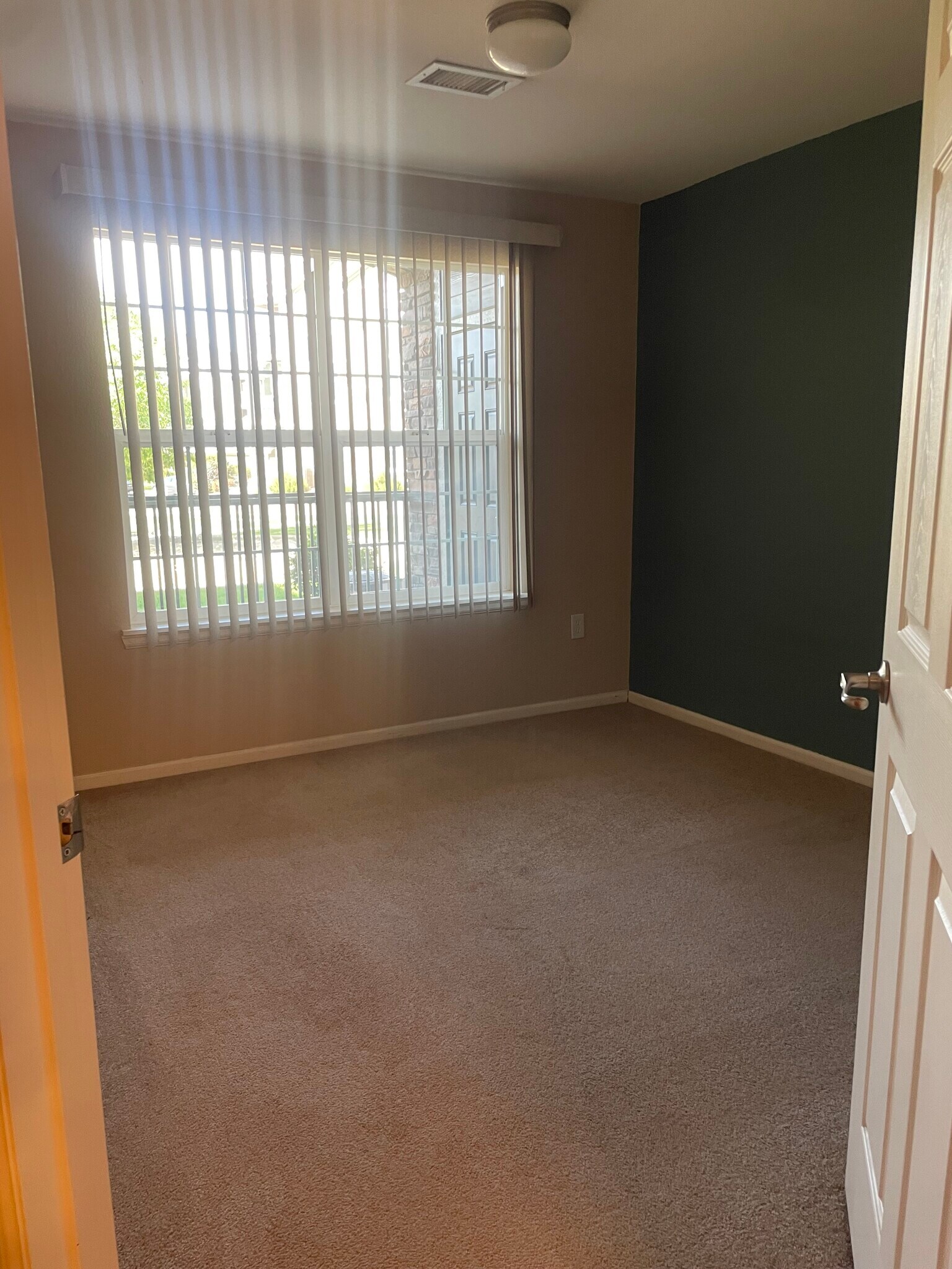 2nd bedroom - 1465 Blue Sky Cir