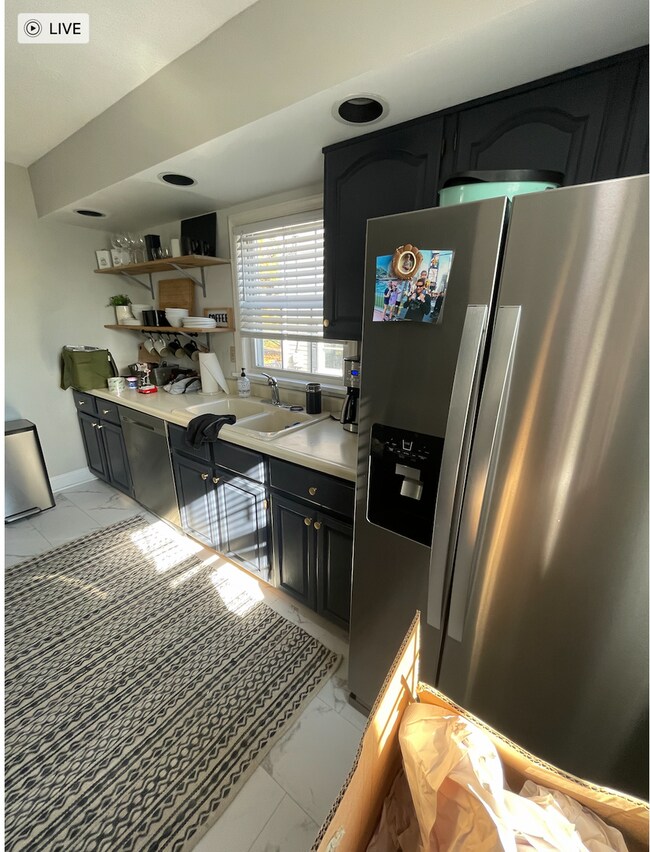 Building Photo - Beautiful Cape Cod 3 bedroom 2 bath- Ellwood City