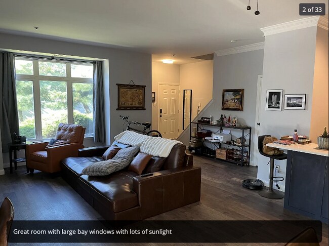 Building Photo - 2108 Noras Ct