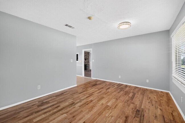 Building Photo - 4905 Annistown Rd
