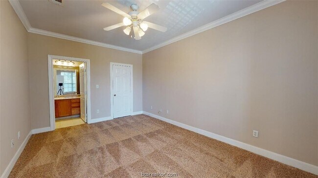 Building Photo - 801 Luther W St