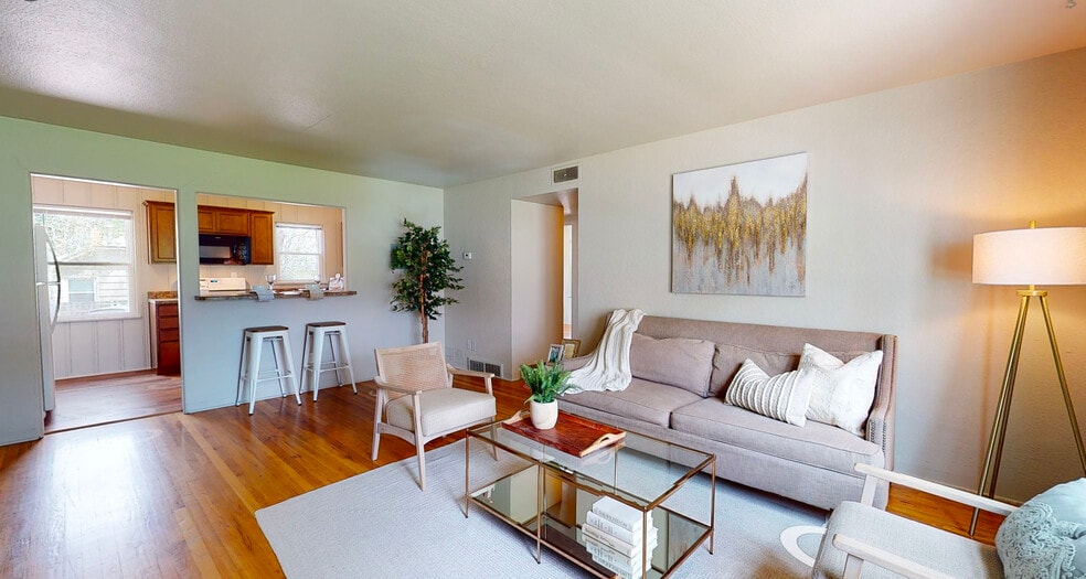 Building Photo - The Estates At Cheyenne Blvd