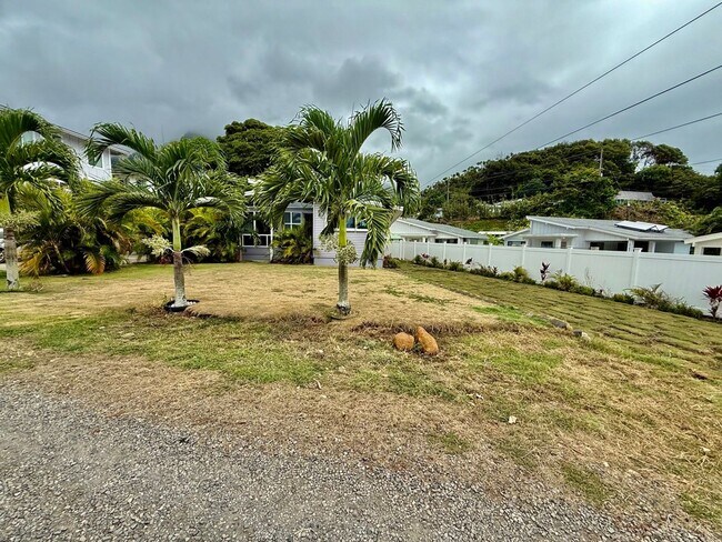 Building Photo - 45-842-842 Anoi Rd