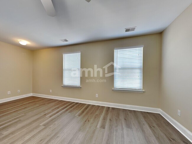 Building Photo - 97 Tenth Avenue